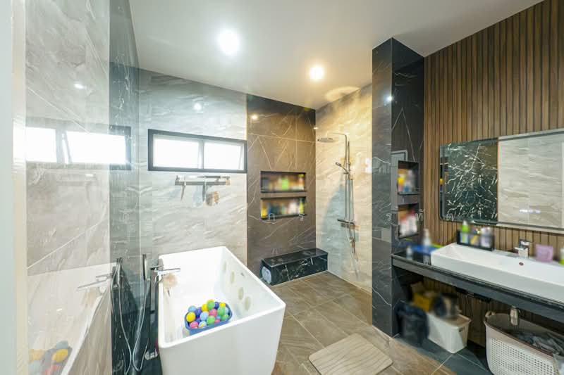 The Elegance Phetkasem 81, Bangkok, Nong Kham, Nong Khaem, Bangkok, 5 Bedrooms, 438 sqm, Single Detached House For Sale, by อดิเทพ ภระมรทัต, 500241545 - DDproperty.com