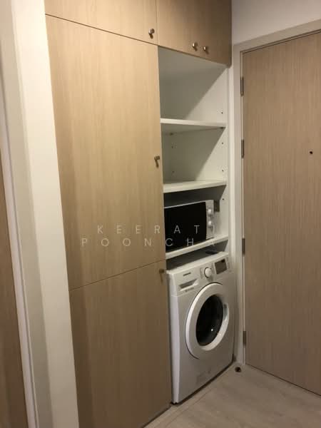 Rhythm Asoke 2, Bangkok, Soi Lertkaew 1 Asoke-Din Daeng Road, Bang Kapi, Huai Khwang, Bangkok, 1 Bedroom, 28 sqm, Condo For Sale, by Keerati Poonchai, 500241548 - DDproperty.com