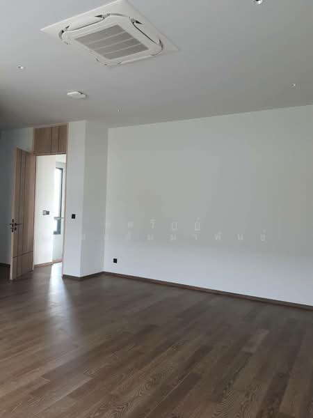 Siraninn Residences Pattanakarn, Bangkok, 585 Phatthanakan 32, Suan Luang, Suan Luang, Bangkok, 4 Bedrooms, 551 sqm, Single Detached House For Rent, by ทศวัฏฏ์ วิเศษสัมมาพันธ์, 500241564 - DDproperty.com