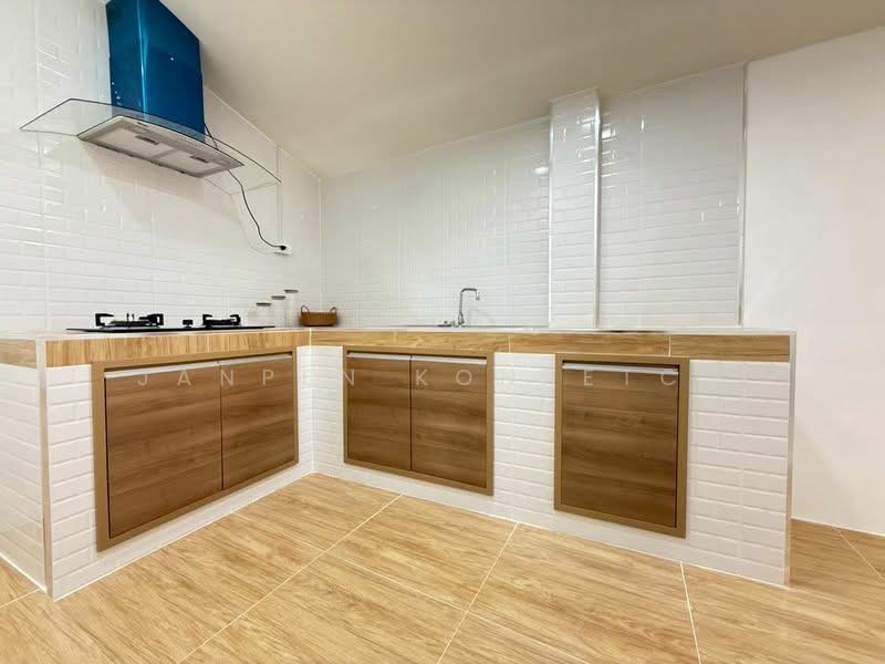 หมู่บ้านเดอะเซ็นทรัล 2 หนองยายบู่-ศรีราชา, Chon Buri (Pattaya), Surasak, Si Racha, Chon Buri (Pattaya), 3 Bedrooms, 116 sqm, Semi-Detached House (Twin House) For Sale, by Janpen Konpetch, 500241566 - DDproperty.com