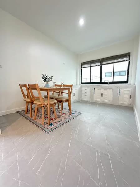 บ้านเดี่ยว มือ1 ตรงข้ามอนามัยบึง (ศรีราชา -ชลบุรี), Chon Buri (Pattaya), Bueng, Si Racha, Chon Buri (Pattaya), 3 Bedrooms, 200 sqm, Single Detached House For Sale, by Janpen Konpetch, 500241570 - DDproperty.com