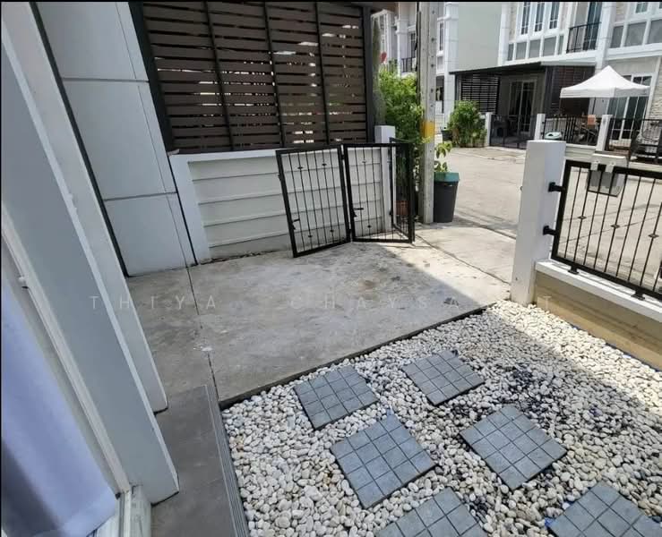 Golden Town Ramintra – Khubon, Bangkok, Soi Khubon 27, Tha Rang, Bang Khen, Bangkok, 3 Bedrooms, 150 sqm, Townhouse For Rent, by Thiya​ Chaysabut, 500241587 - DDproperty.com