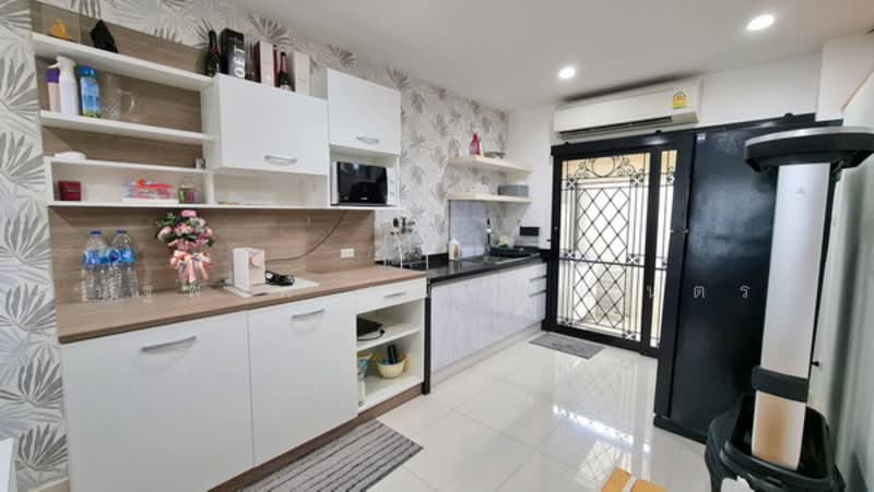 ดิ เอสเตท ศรีนครินทร์ 2, กรุงเทพ, อ่อนนุช 46, อ่อนนุช, สวนหลวง, กรุงเทพ, 195 ตร.ม., ทาวน์เฮ้าส์ ให้เช่า, โดย นัฐพงค์ มณีอัครเนตร, 500241588 - DDproperty.com