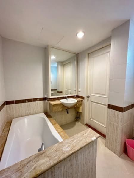 Plus City Park Sukhumvit 101/1, Bangkok, 6 Soi Wachiratham Sathit 31, Bang Chak, Phra Khanong, Bangkok, 3 Bedrooms, 240 sqm, Townhouse For Rent, by นัฐพงค์ มณีอัครเนตร, 500241591 - DDproperty.com