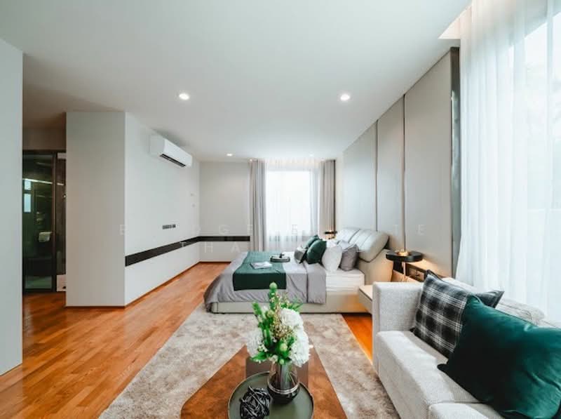 Nirvana Collection Krungthep Kreetha, Bangkok, Soi Srinakarin - Romklao, Saphan Sung, Saphan Sung, Bangkok, 5 Bedrooms, 616 sqm, Single Detached House For Sale, by Attar, 500241598 - DDproperty.com