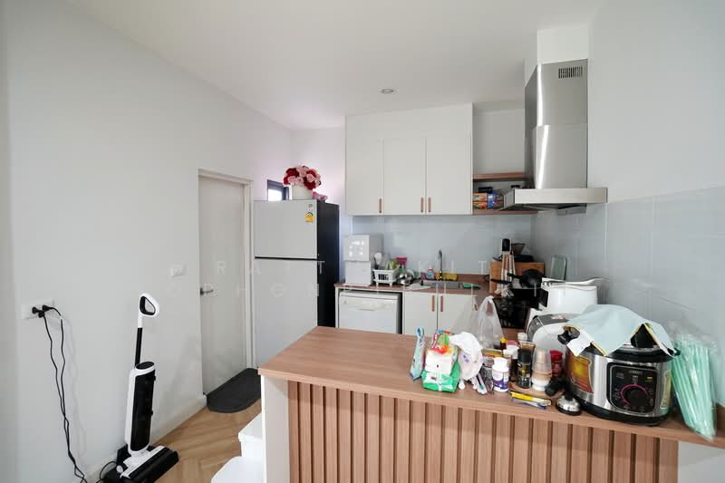 Baan Klang Mueng The Edition Pinklao-Borom 2, Bangkok, Suan Phak Road, Taling Chan, Taling Chan, Bangkok, 4 Bedrooms, 200 sqm, Townhouse For Sale, by Ratthakit Sophonpibulkit, 500241600 - DDproperty.com