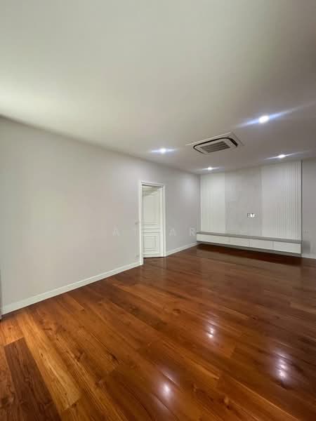 Villa Nakarin Onnut-Wongwaen, Bangkok, Sukhapiban 2 Road, Prawet, Prawet, Bangkok, 4 Bedrooms, 930 sqm, Single Detached House For Rent, by Attar, 500241601 - DDproperty.com