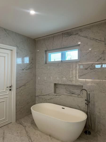 Villa Nakarin Onnut-Wongwaen, Bangkok, Sukhapiban 2 Road, Prawet, Prawet, Bangkok, 4 Bedrooms, 930 sqm, Single Detached House For Rent, by Attar, 500241601 - DDproperty.com