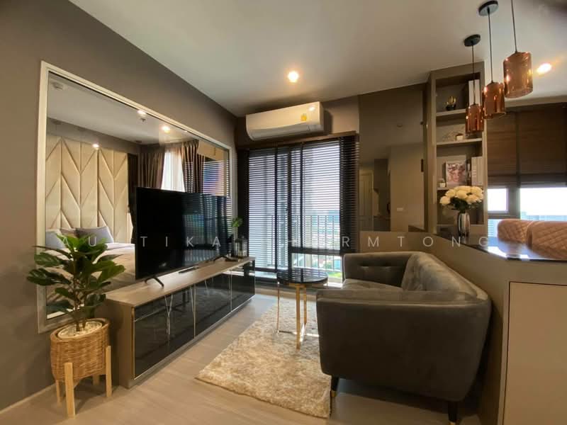 The Parkland Phetkasem 56, Bangkok, Phetkasem Road, Bang Wa, Phasi Charoen, Bangkok, 1 Bedroom, 37 sqm, Condo For Sale, by Auttika Phormtong, 500241609 - DDproperty.com