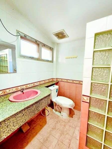 ไม่พบโครงการ, Nonthaburi, บางกรวย-ไทรน้อย, Bang Rak Pattana, Bang Bua Thong, Nonthaburi, 4 Bedrooms, 220 sqm, Single Detached House For Rent, by ณัฐพงศ์ สุนทรอรุณ, 500241628 - DDproperty.com