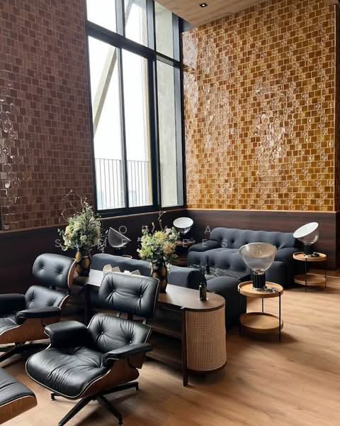 Noble State 39, Bangkok, 35 Soi Sukhumvit 39, Khlong Tan Nua, Watthana, Bangkok, 2 Bedrooms, 70 sqm, Condo For Sale, by Orapa Sumetheesirisakul, 500241637 - DDproperty.com