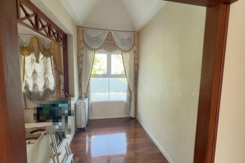Nantawan Suanluang Rama 9, Bangkok, Chaloem Phra Kiat Rama 9, Soi 62, Dok Mai, Prawet, Bangkok, 5 Bedrooms, 450 sqm, Single Detached House For Sale, by สง่าชัย ไทรทองคำ, 500241657 - DDproperty.com