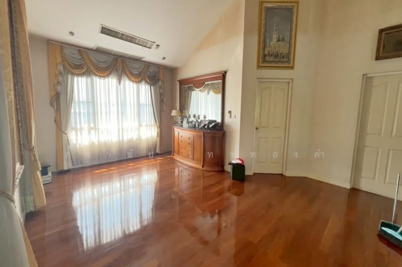 Nantawan Suanluang Rama 9, Bangkok, Chaloem Phra Kiat Rama 9, Soi 62, Dok Mai, Prawet, Bangkok, 5 Bedrooms, 450 sqm, Single Detached House For Sale, by สง่าชัย ไทรทองคำ, 500241657 - DDproperty.com