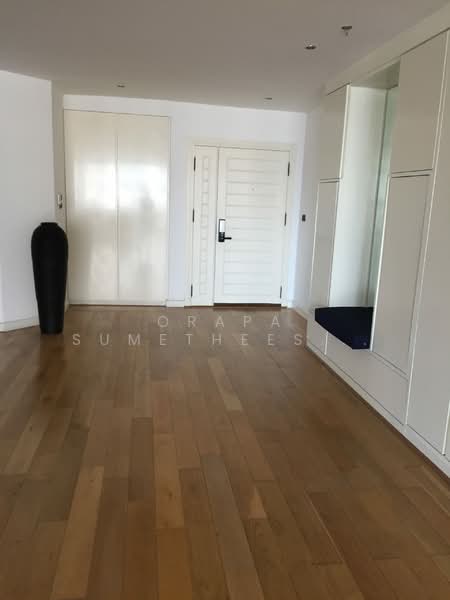 Kallista Mansion, Bangkok, 64 Soi Sukhumvit 11, Khlongtoei Nua, Watthana, Bangkok, 4 Bedrooms, 315 sqm, Condo For Sale, by Orapa Sumetheesirisakul, 500241659 - DDproperty.com