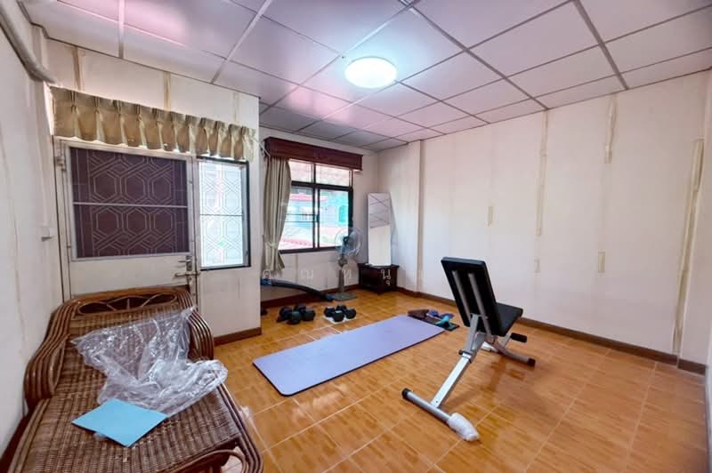 หมู่บ้านศรีเพชร, Bangkok, Nong Kang Plu, Nong Khaem, Bangkok, 3 Bedrooms, 160 sqm, Townhouse For Sale, by คุณหนุ่ม, 500241699 - DDproperty.com