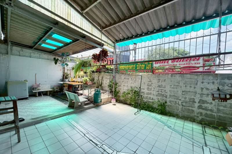 หมู่บ้านศรีเพชร, Bangkok, Nong Kang Plu, Nong Khaem, Bangkok, 3 Bedrooms, 160 sqm, Townhouse For Sale, by คุณหนุ่ม, 500241699 - DDproperty.com