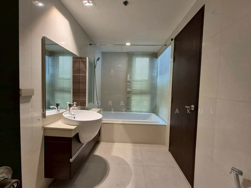 Sky Walk Residences : สกาย วอล์ค เรสซิเดนซ์, กรุงเทพ, 1599 ถนนสุขุมวิท, พระโขนงเหนือ, วัฒนา, กรุงเทพ, 60 ตร.ม., คอนโด ขาย, โดย Orapa Sumetheesirisakul, 500241703 - DDproperty.com