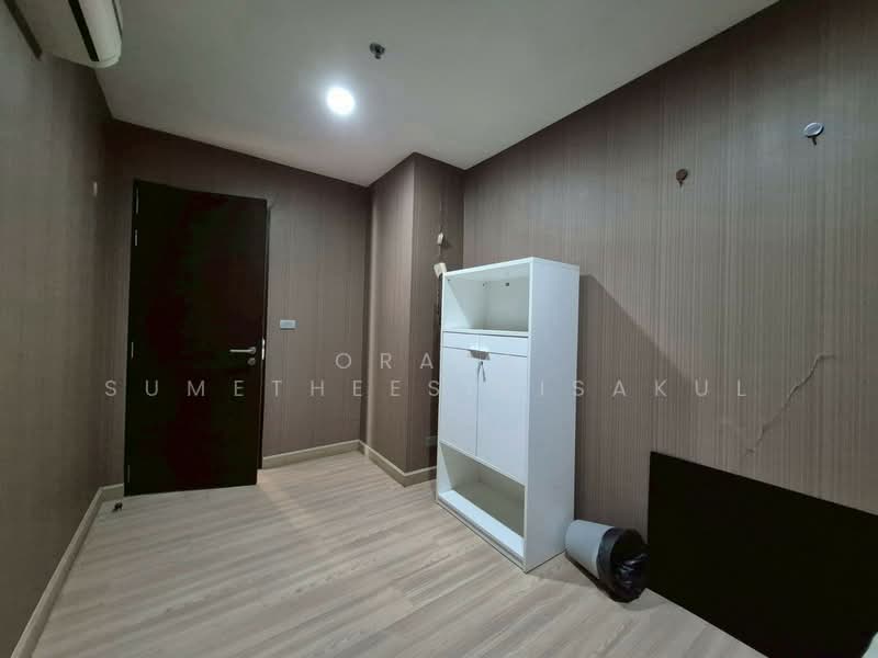 Sky Walk Residences, Bangkok, 1599 Sukhumvit Road, Phra Kanong Nua, Watthana, Bangkok, 2 Bedrooms, 60 sqm, Condo For Sale, by Orapa Sumetheesirisakul, 500241703 - DDproperty.com