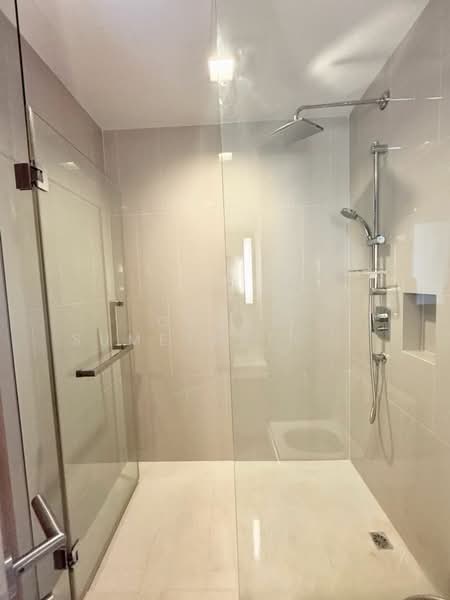 Hyde Sukhumvit 13, Bangkok, 13 Sukhumvit Road, Khlongtoei Nua, Watthana, Bangkok, 3 Bedrooms, 104 sqm, Condo For Sale, by Orapa Sumetheesirisakul, 500241715 - DDproperty.com