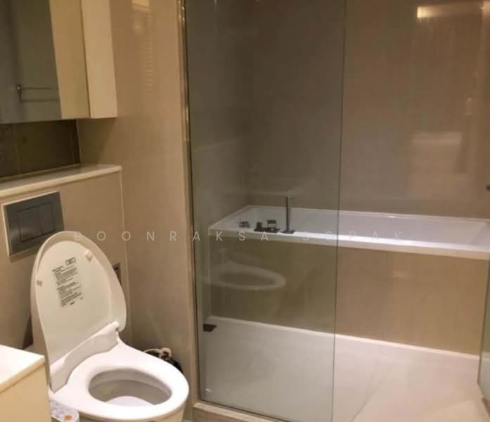 H Sukhumvit 43, Bangkok, 28 Sukhumvit 34 Road, Khlong Tan Nua, Watthana, Bangkok, 1 Bedroom, 43 sqm, Condo For Rent, by Boonraksa Sopak, 500241731 - DDproperty.com