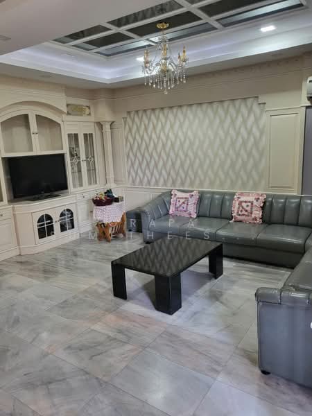 4-BR Townhouse, Bangkok, Wat Tha Pra, Bangkok Yai, Bangkok, 4 Bedrooms, 150 sqm, Townhouse For Sale, by Orapa Sumetheesirisakul, 500241742 - DDproperty.com