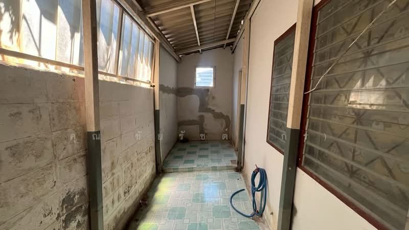 ทาวน์เฮ้าส์ ซอยโกสุมรวมใจ 38 หลังมุม ราคาถูก, Bangkok, โกสุมรวมใจ, Don Mueang, Don Mueang, Bangkok, 2 Bedrooms, 125 sqm, Townhouse For Sale, by คุณ ชัยรัชต์ (กร), 500241754 - DDproperty.com