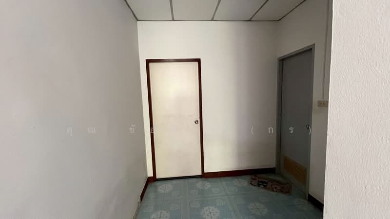 ทาวน์เฮ้าส์ ซอยโกสุมรวมใจ 38 หลังมุม ราคาถูก, Bangkok, โกสุมรวมใจ, Don Mueang, Don Mueang, Bangkok, 2 Bedrooms, 125 sqm, Townhouse For Sale, by คุณ ชัยรัชต์ (กร), 500241754 - DDproperty.com