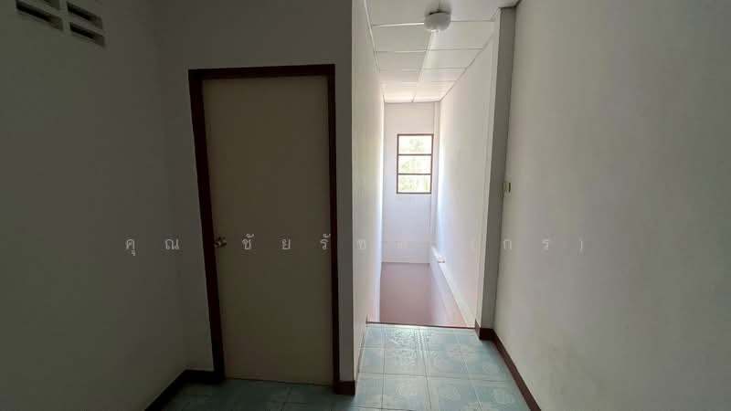 ทาวน์เฮ้าส์ ซอยโกสุมรวมใจ 38 หลังมุม ราคาถูก, Bangkok, โกสุมรวมใจ, Don Mueang, Don Mueang, Bangkok, 2 Bedrooms, 125 sqm, Townhouse For Sale, by คุณ ชัยรัชต์ (กร), 500241754 - DDproperty.com