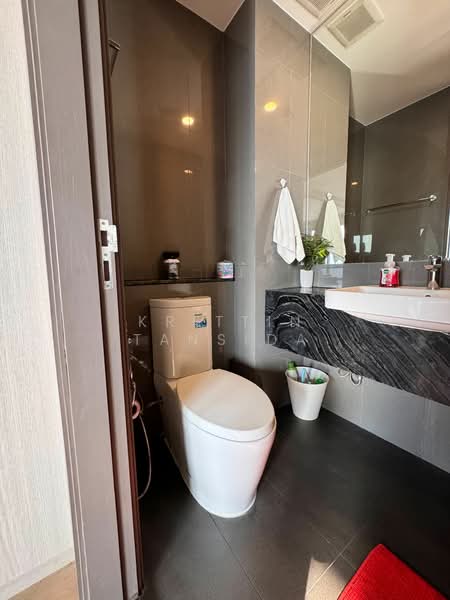 ASHTON Chula-Silom, Bangkok, Rama 4 Road, Si Phraya, Bang Rak, Bangkok, 1 Bedroom, 32 sqm, Condo For Rent, by Krittin Tansida, 500241766 - DDproperty.com
