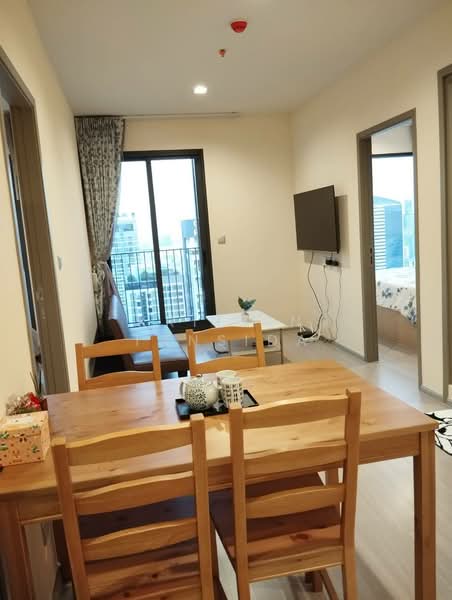 Life Asoke Hype, Bangkok, 339 Chaturathit Rd, Makkasan, Ratchathewi, Bangkok, 2 Bedrooms, 49 sqm, Condo For Rent, by Krittin Tansida, 500241770 - DDproperty.com