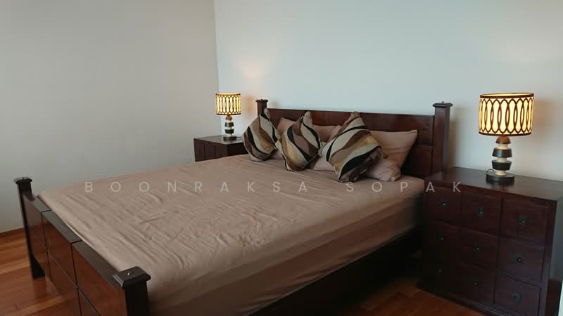 The Emporio Place, Bangkok, 93 Soi Sukhumvit 24, Sukhumvit Road, Khong Tan, Khlong Toei, Bangkok, 2 Bedrooms, 105 sqm, Condo For Rent, by Boonraksa Sopak, 500241773 - DDproperty.com