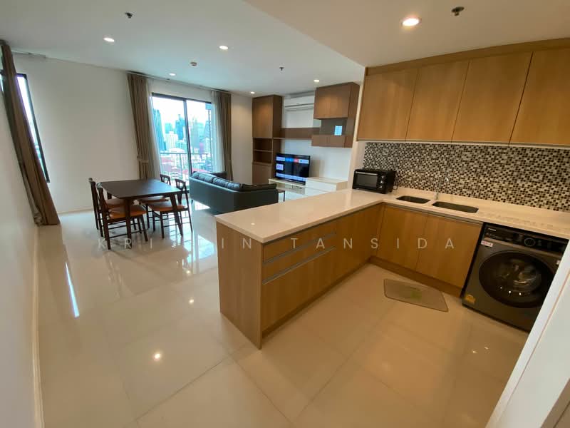 Villa Asoke, Bangkok, 1588 New Petchburi Road, Makkasan, Ratchathewi, Bangkok, 2 Bedrooms, 81 sqm, Condo For Rent, by Krittin Tansida, 500241776 - DDproperty.com