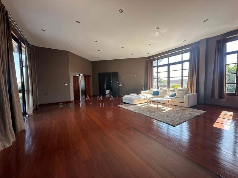 Villa in Srinakarin 38, กรุงเทพ, หนองบอน, ประเวศ, กรุงเทพ, 1,000 ตร.ม., วิลล่า ให้เช่า, โดย Amarin Sitthidhoon, 500241783 - DDproperty.com