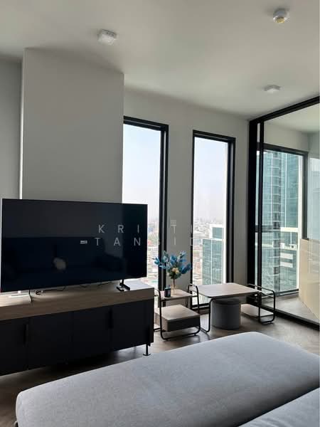Chapter Chula-Samyan, Bangkok, Si Phraya Road, Si Phraya, Bang Rak, Bangkok, 2 Bedrooms, 50 sqm, Condo For Rent, by Krittin Tansida, 500241785 - DDproperty.com
