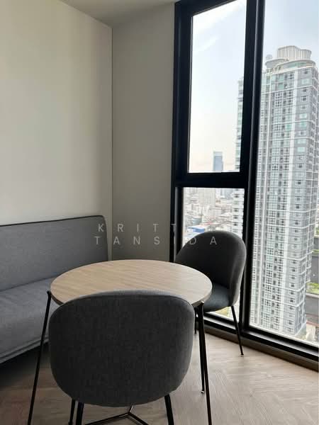 Chapter Chula-Samyan, Bangkok, Si Phraya Road, Si Phraya, Bang Rak, Bangkok, 2 Bedrooms, 50 sqm, Condo For Rent, by Krittin Tansida, 500241785 - DDproperty.com