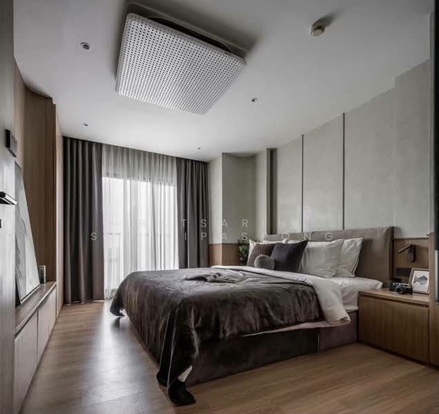 Noble Remix, Bangkok, 772 Soi Sukhumvit 36, Sukhumvit Road, Khong Tan, Khlong Toei, Bangkok, 2 Bedrooms, 127 sqm, Condo For Sale, by Ratsarin Sirinipaspong, 500241789 - DDproperty.com