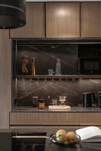 Noble Remix, Bangkok, 772 Soi Sukhumvit 36, Sukhumvit Road, Khong Tan, Khlong Toei, Bangkok, 2 Bedrooms, 127 sqm, Condo For Sale, by Ratsarin Sirinipaspong, 500241789 - DDproperty.com