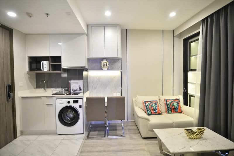 IDEO Mobi Asoke, Bangkok, New Petchaburi Road, Bang Kapi, Huai Khwang, Bangkok, 1 Bedroom, 33 sqm, Condo For Rent, by Krittin Tansida, 500241878 - DDproperty.com