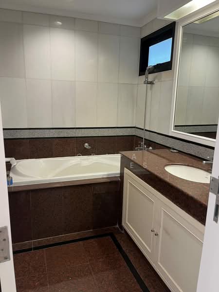 Supreme Ville Condominium, Bangkok, Yenakat, Thung Maha Mek, Sathon, Bangkok, 3 Bedrooms, 230 sqm, Condo For Sale, by Orapa Sumetheesirisakul, 500241907 - DDproperty.com