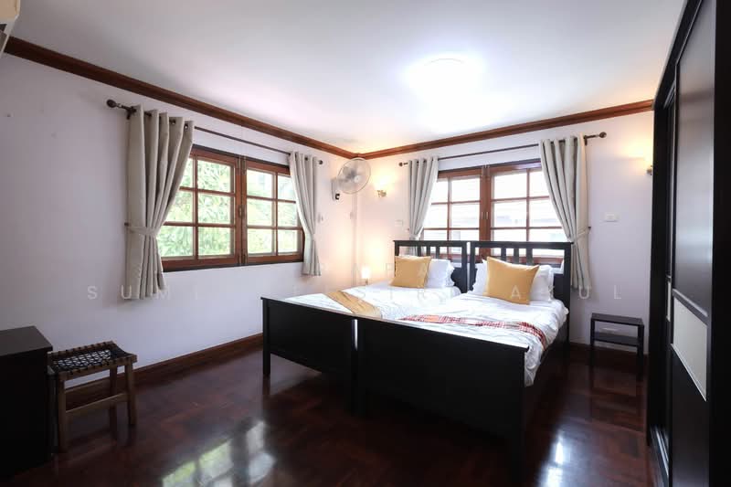 undefined, Bangkok, Samsen Nok, Huai Khwang, Bangkok, 4 Bedrooms, 288 sqm, Single Detached House For Sale, by Orapa Sumetheesirisakul, 500241922 - DDproperty.com