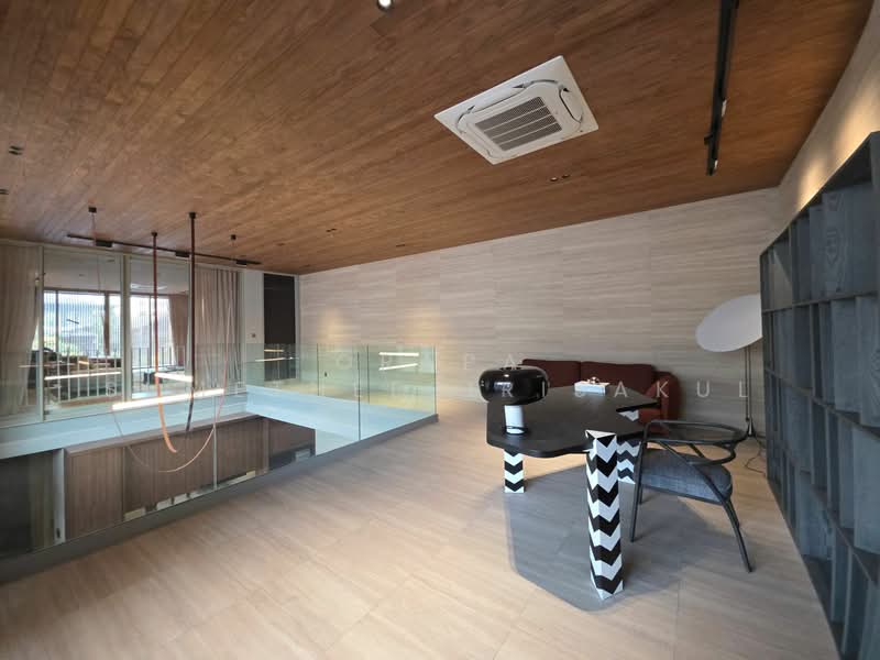 5-BR House, Bangkok, Thung Maha Mek, Sathon, Bangkok, 5 Bedrooms, 1,400 sqm, Single Detached House For Sale, by Orapa Sumetheesirisakul, 500241956 - DDproperty.com