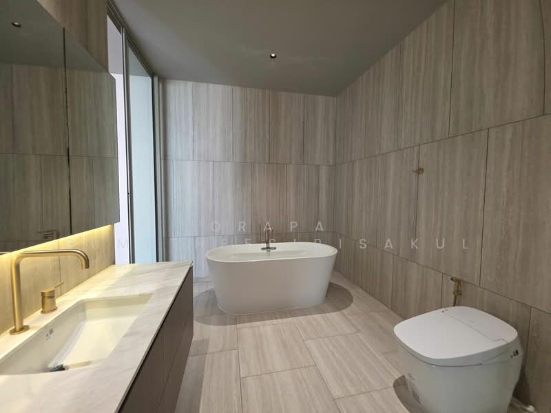 5-BR House, Bangkok, Thung Maha Mek, Sathon, Bangkok, 5 Bedrooms, 1,400 sqm, Single Detached House For Sale, by Orapa Sumetheesirisakul, 500241956 - DDproperty.com