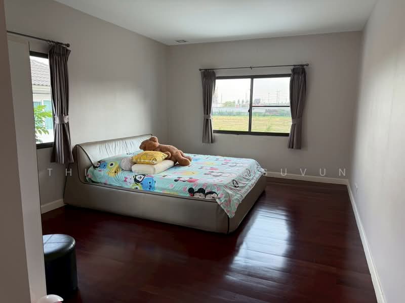 Mantana Kalapapruk-Wongwaen, Bangkok, 379 Kanchanaphisek Road, Lak Song, Bang Khae, Bangkok, 4 Bedrooms, 320 sqm, Single Detached House For Sale, by Thitirut Jamsuvun, 500242003 - DDproperty.com