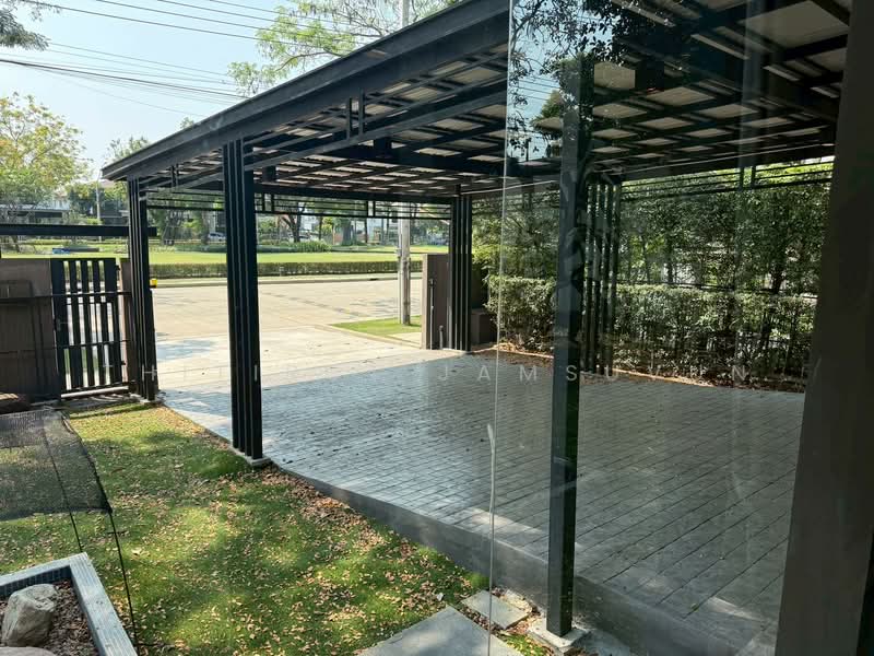 Mantana Kalapapruk-Wongwaen, Bangkok, 379 Kanchanaphisek Road, Lak Song, Bang Khae, Bangkok, 4 Bedrooms, 320 sqm, Single Detached House For Sale, by Thitirut Jamsuvun, 500242003 - DDproperty.com