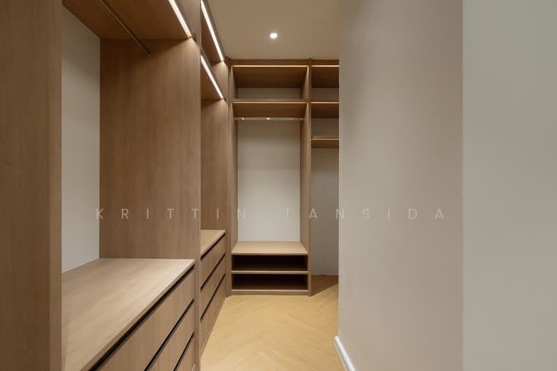 The Habitat Sukhumvit 53, Bangkok, Soi Sukhumvit 53, Khlong Tan Nua, Watthana, Bangkok, 3 Bedrooms, 256 sqm, Condo For Rent, by Krittin Tansida, 500242011 - DDproperty.com