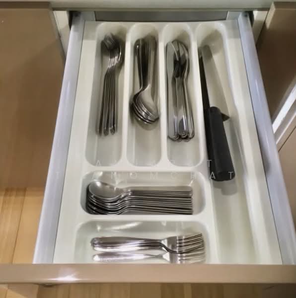 Siri At Sukhumvit, Bangkok, 902 Sukhumvit Road, Phra Kanong, Khlong Toei, Bangkok, 1 Bedroom, 52 sqm, Condo For Rent, by Banjarat Thanomchat, 500242040 - DDproperty.com