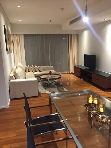 The Lakes, Bangkok, 123 Ratchadaphisek Road, Khlong Toei, Khlong Toei, Bangkok, 2 Bedrooms, 110 sqm, Condo For Rent, by Boonraksa Sopak, 500242043 - DDproperty.com