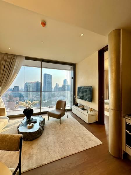 Dusit Central Park (Residences) : ดุสิต เซ็นทรัลพาร์ค, กรุงเทพ, 946 ถนนพระราม 4, สีลม, บางรัก, กรุงเทพ, 110 ตร.ม., คอนโด ขาย, โดย Orapa Sumetheesirisakul, 500242068 - DDproperty.com