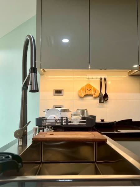 Belle Grand Rama 9, Bangkok, 131 Rama 9 Road, Huai Khwang, Huai Khwang, Bangkok, 2 Bedrooms, 101 sqm, Condo For Rent, by Banjarat Thanomchat, 500242088 - DDproperty.com