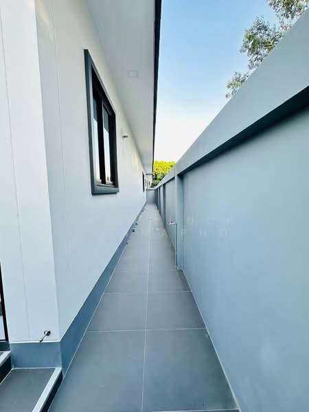 Private Pool Villa- Pong mabprachan, Chon Buri (Pattaya), Poong, Bang Lamung (Pattaya), Chon Buri (Pattaya), 3 Bedrooms, 400 sqm, Villa For Sale, by Yaowaluck Sirinapho, 500242095 - DDproperty.com